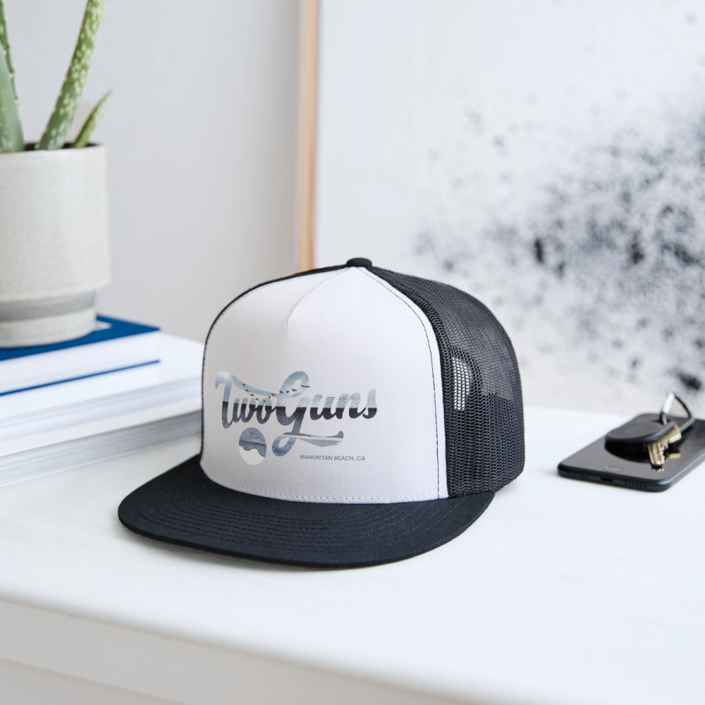 Two Guns x CDB Manhattan Beach Trucker Hat - white/black